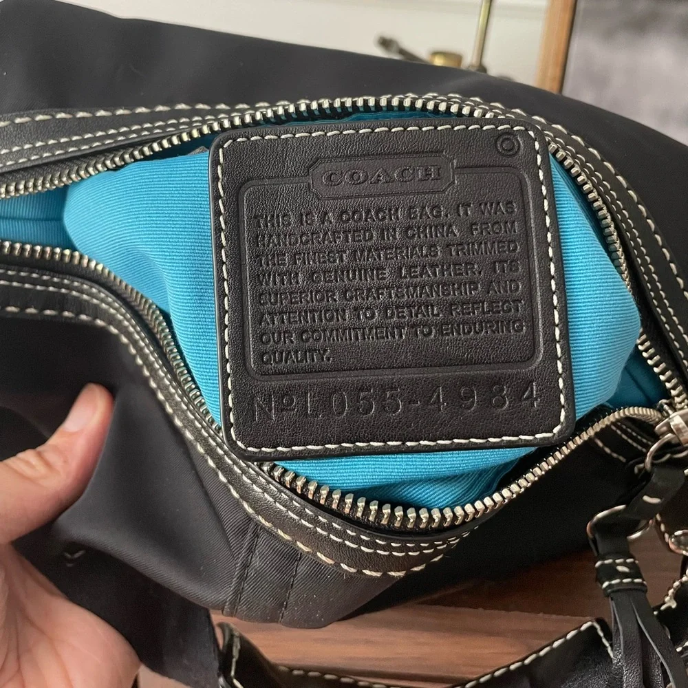 Vintage Coach Nylon and Leather shoulder bag_6